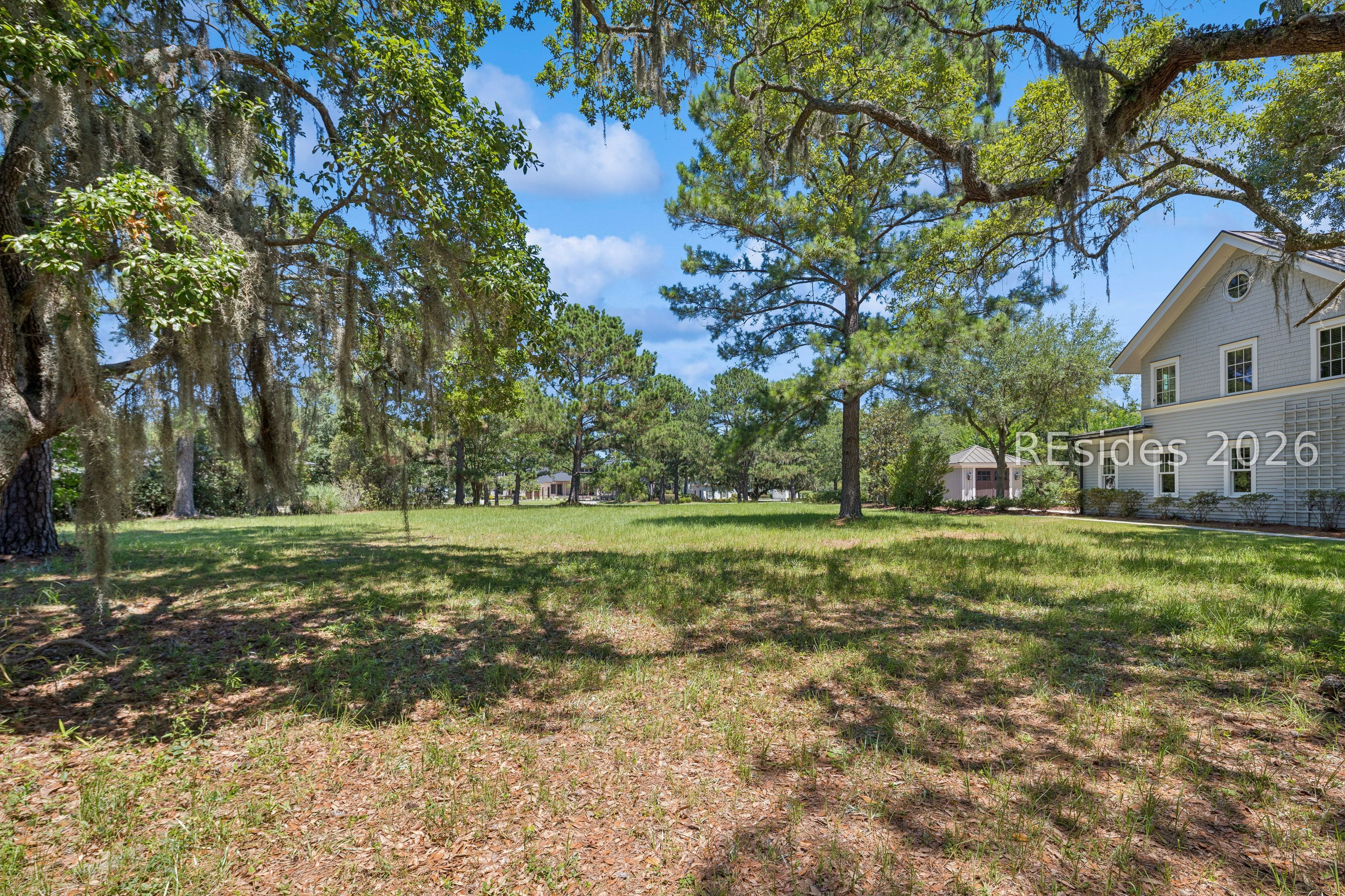 8 Pinckney View Circle