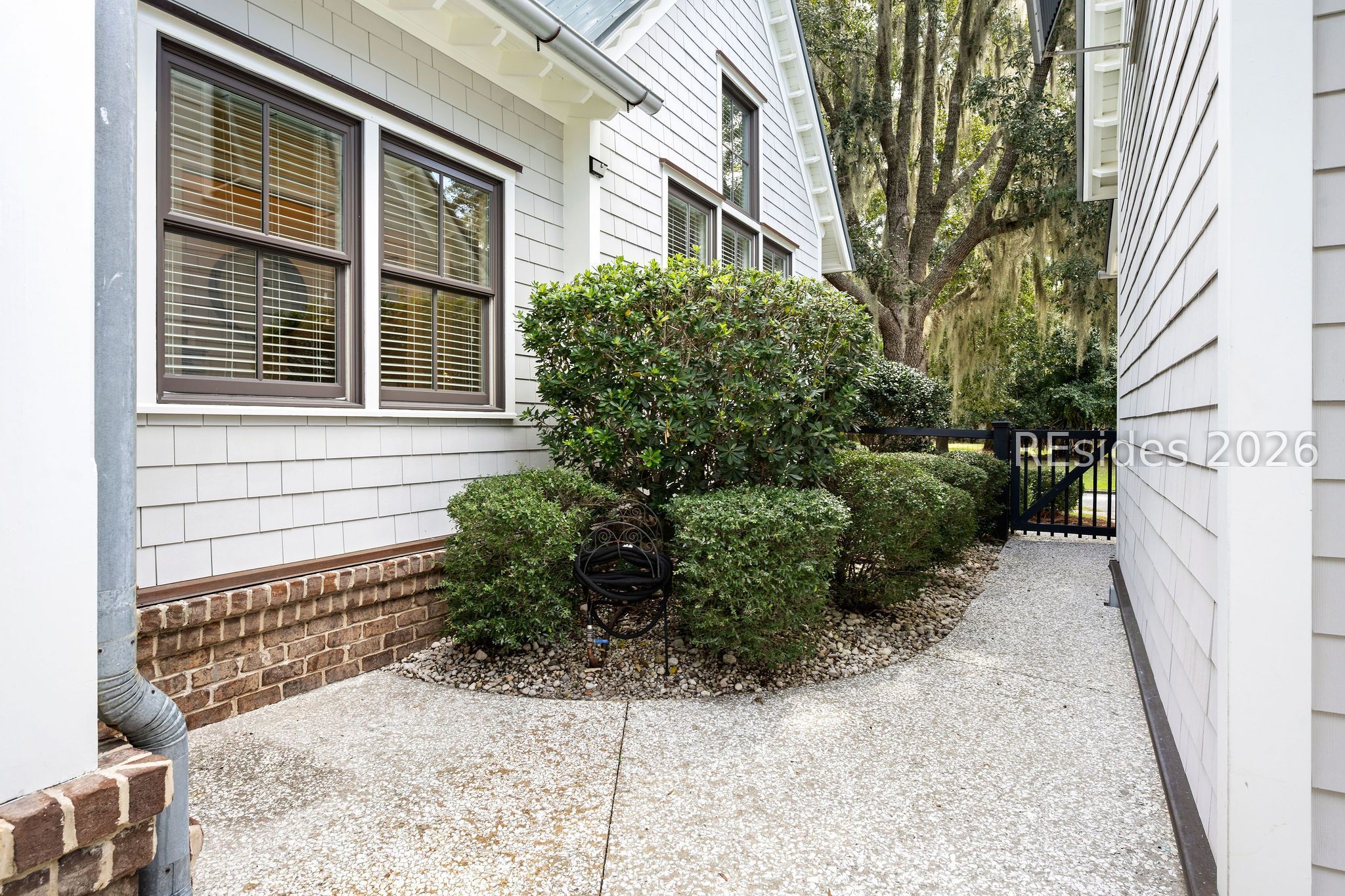 94 Thoms Creek Street