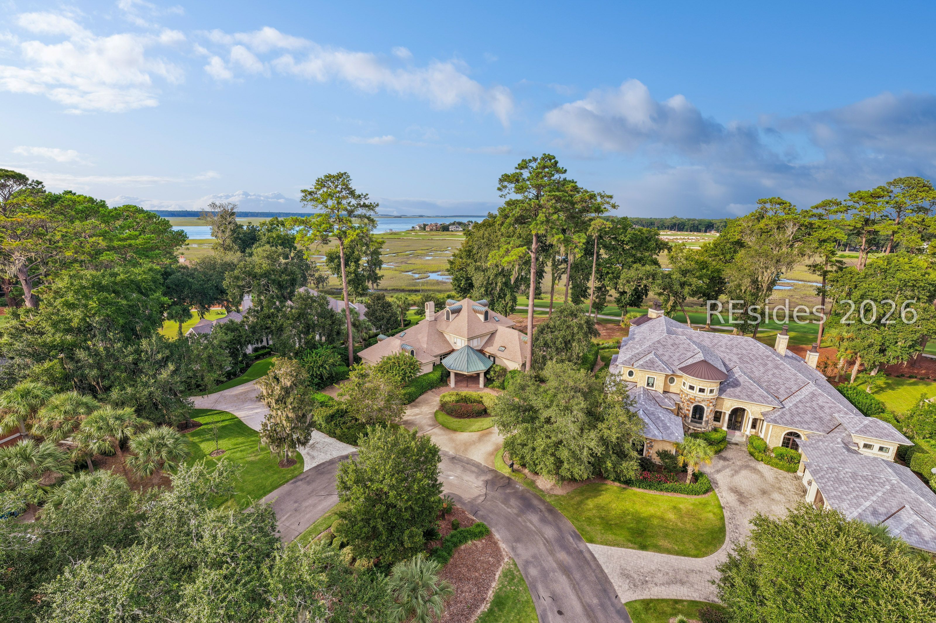14 Spring Hill Court