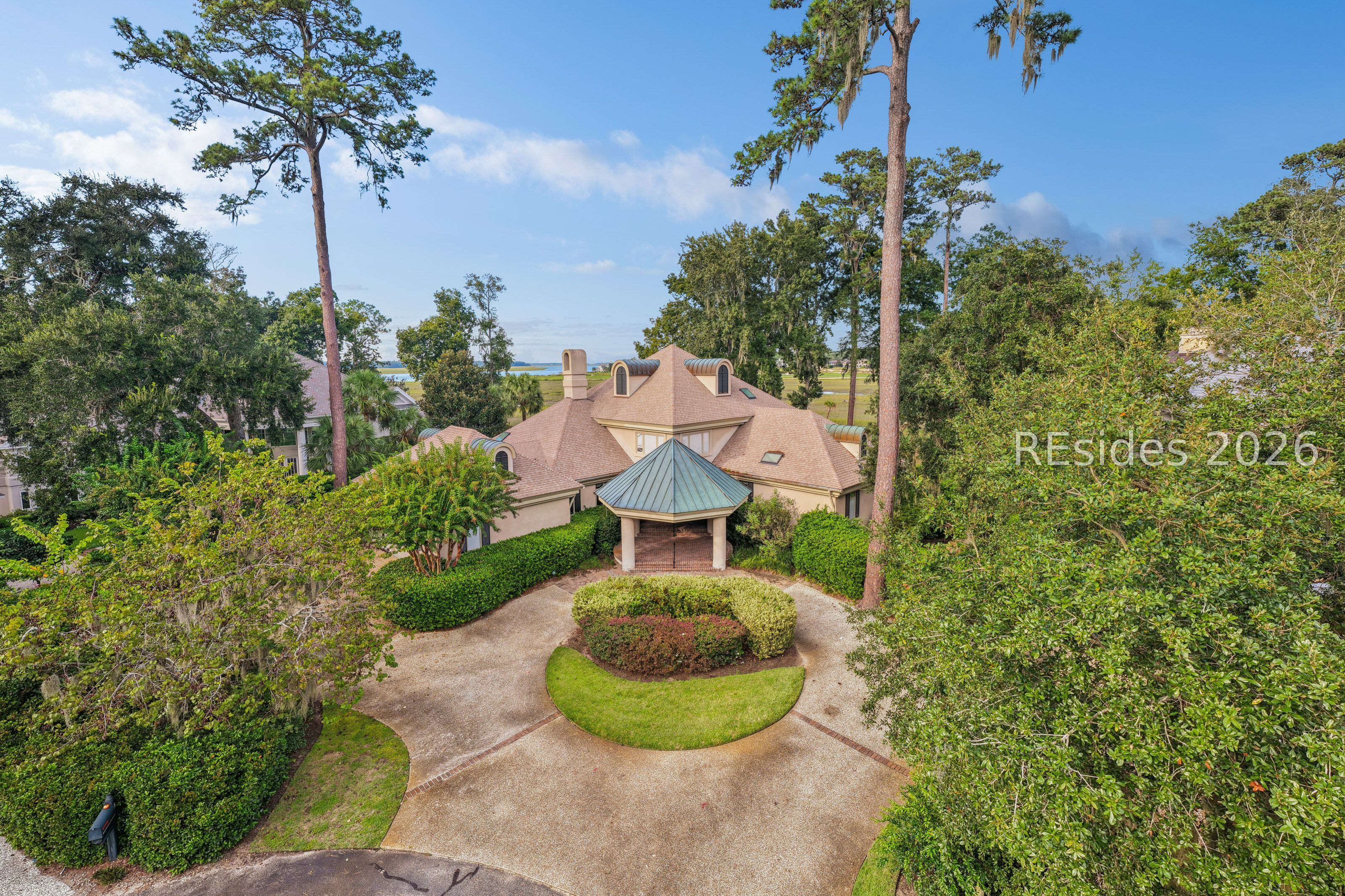 14 Spring Hill Court