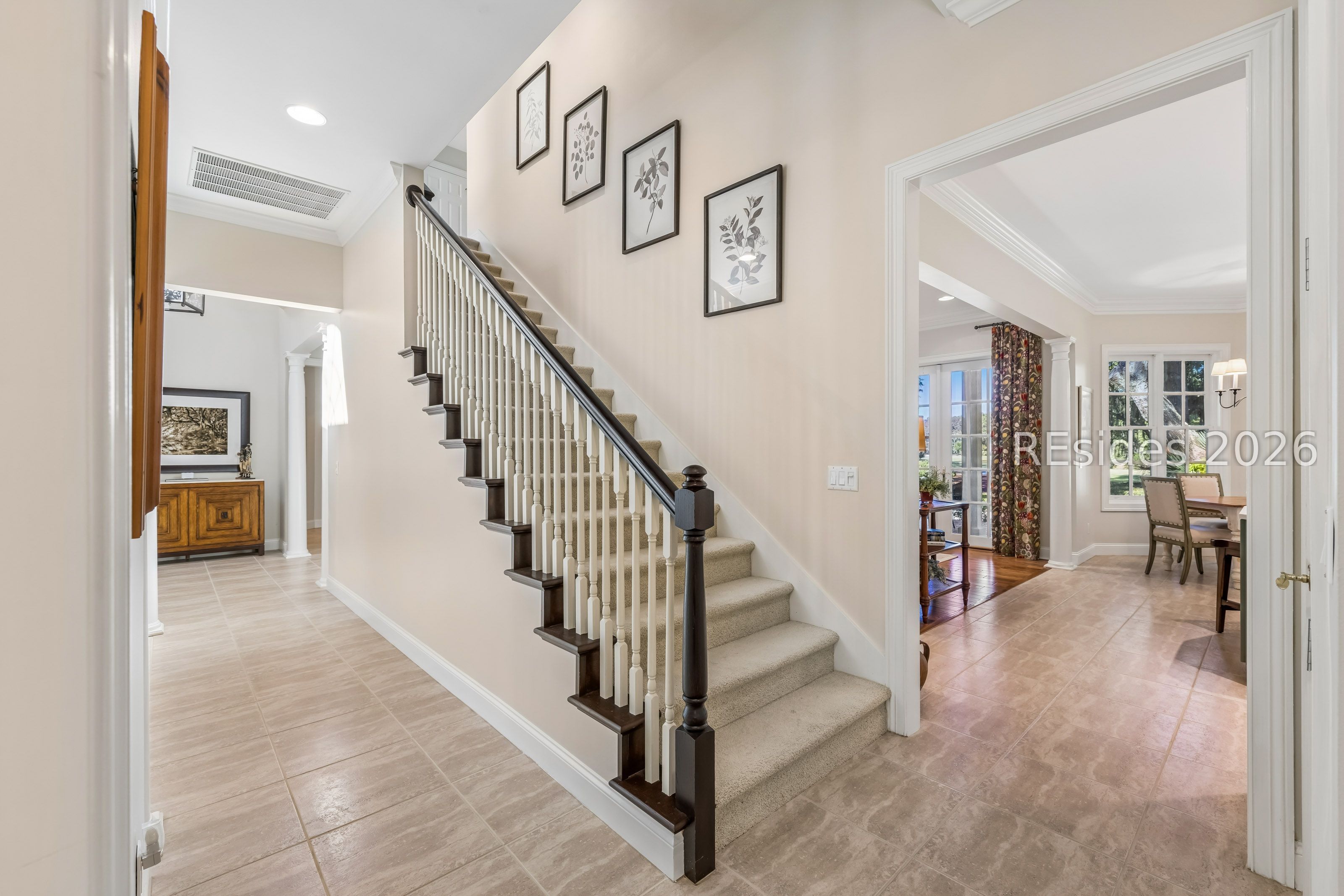 3 Hampton Lane