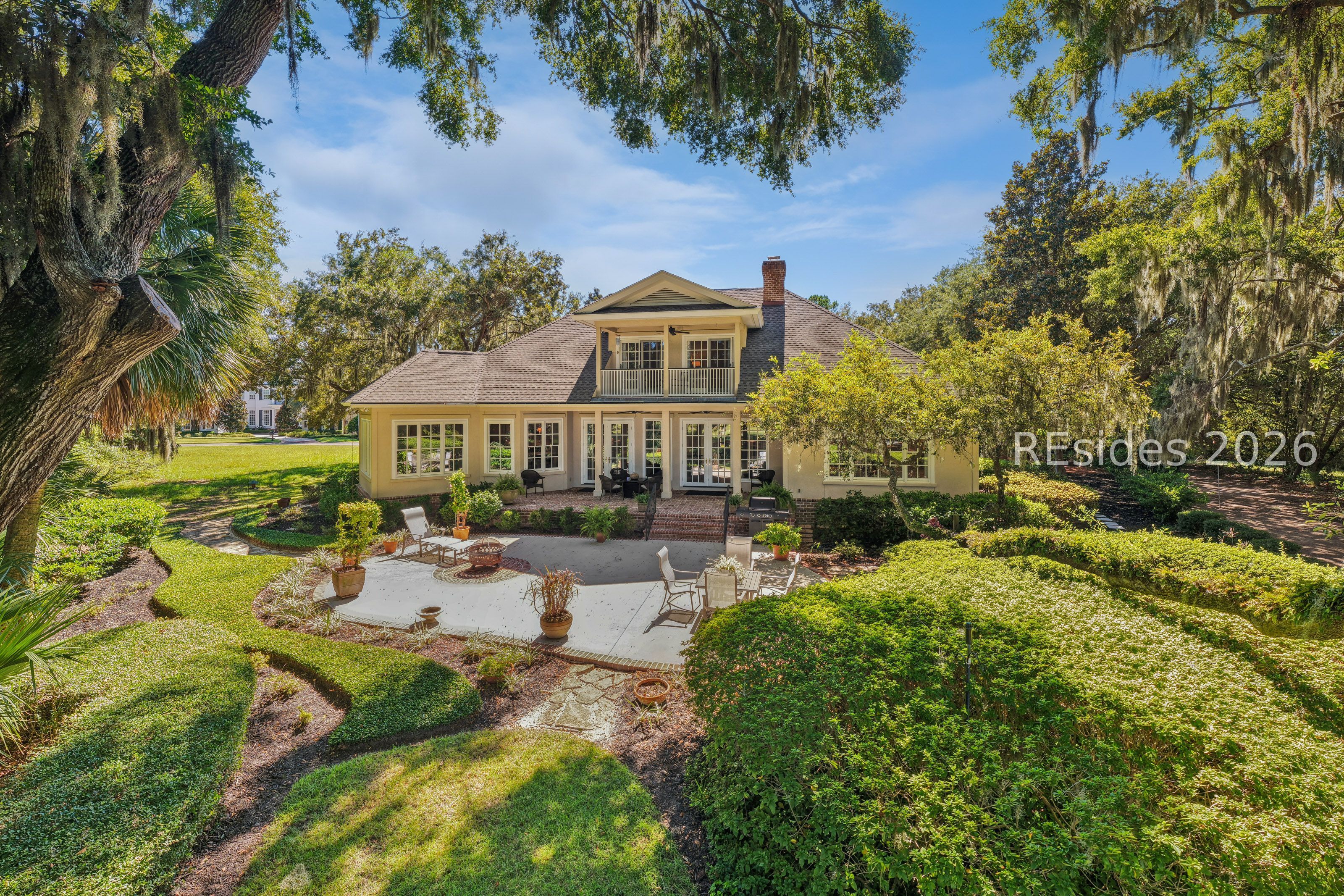 3 Hampton Lane