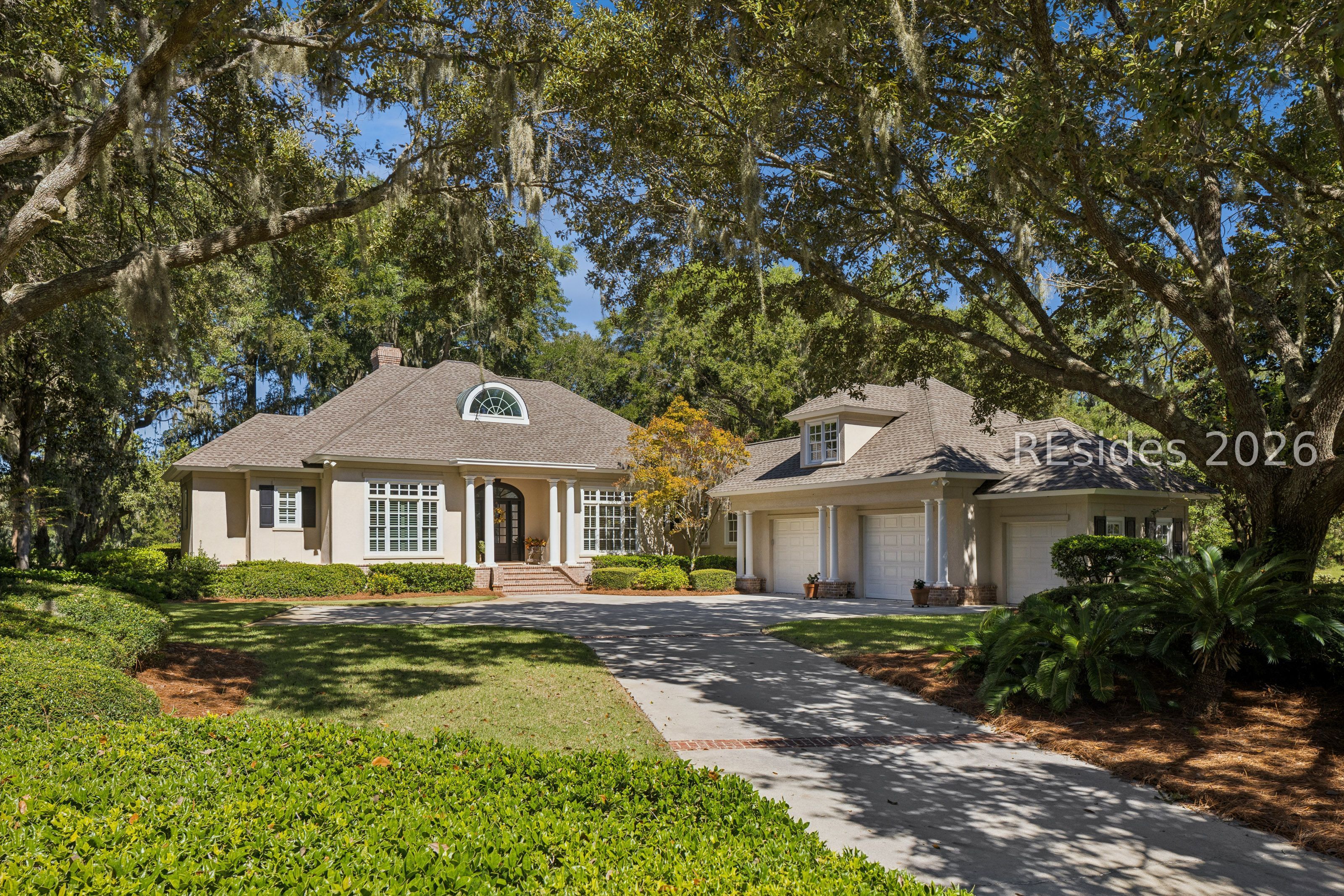 3 Hampton Lane