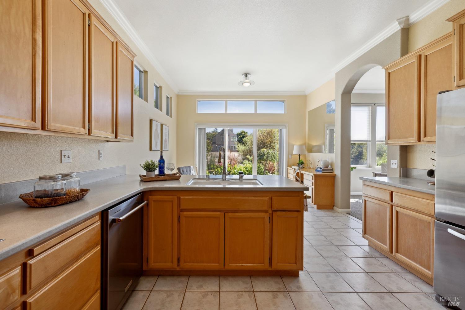 2029 Falcon Ridge Dr