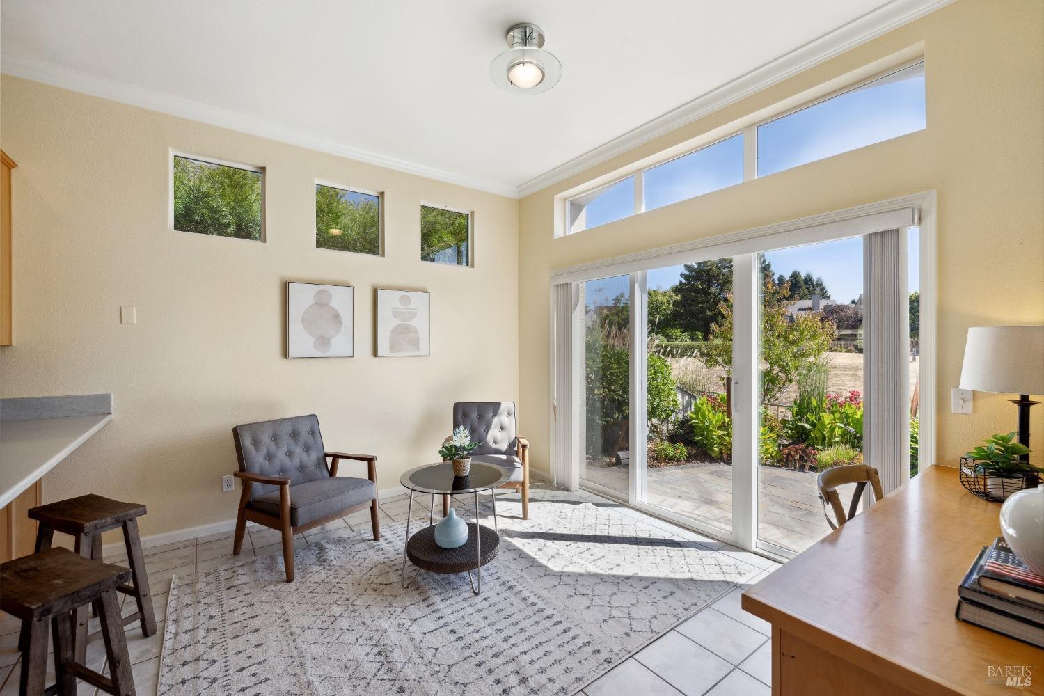 2029 Falcon Ridge Dr