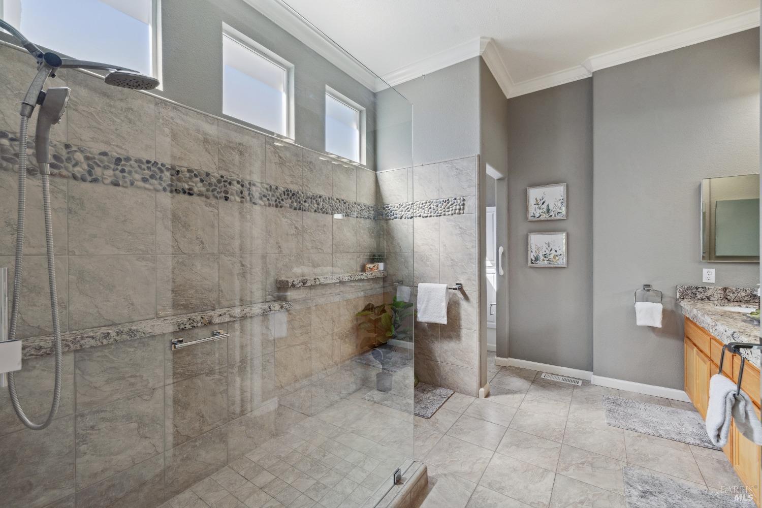 2029 Falcon Ridge Dr