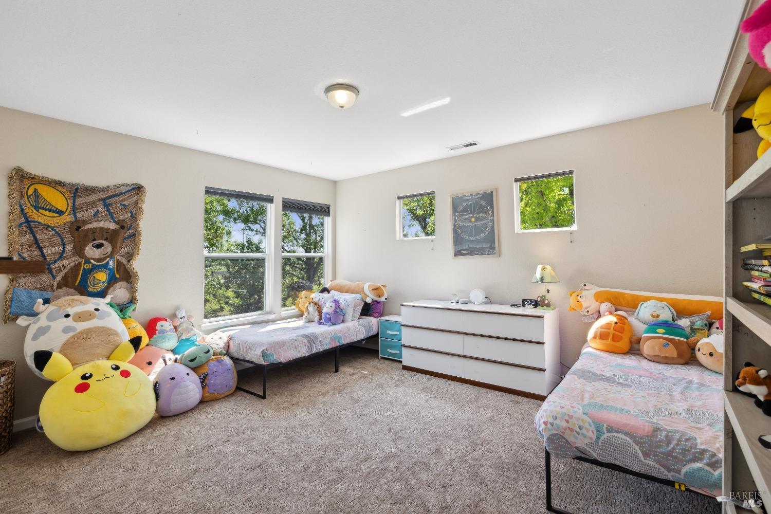 1876 Adobe Creek Dr