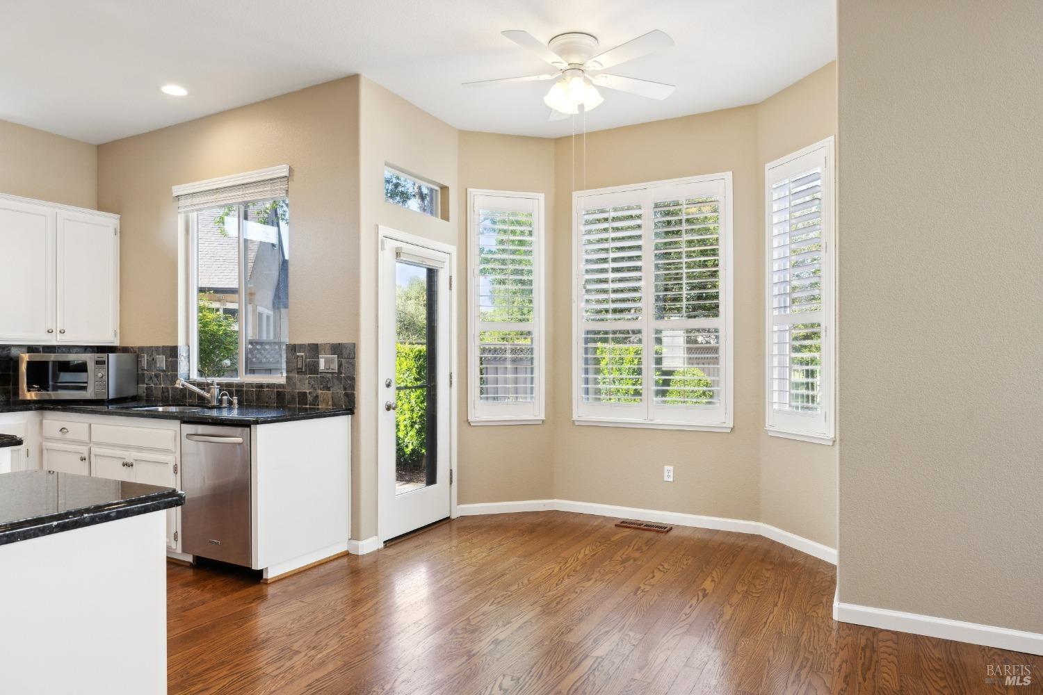 1903 Falcon Ridge Dr