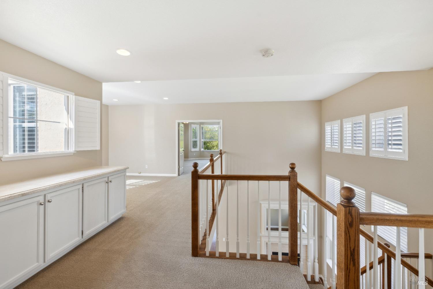 1903 Falcon Ridge Dr