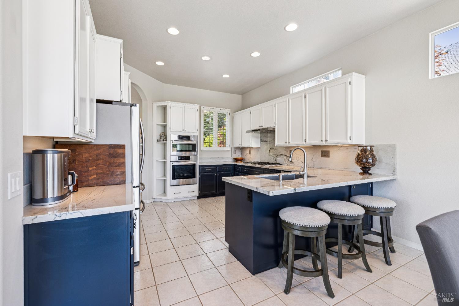 1804 Falcon Ridge Dr