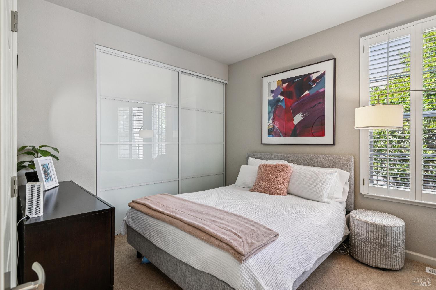 1804 Falcon Ridge Dr