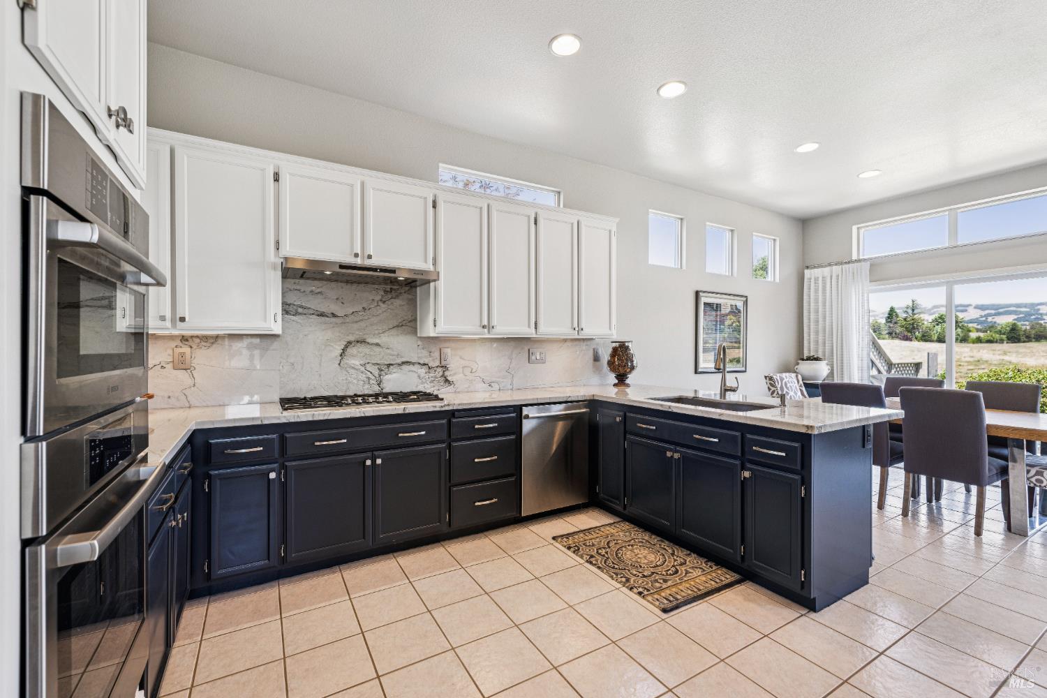 1804 Falcon Ridge Dr