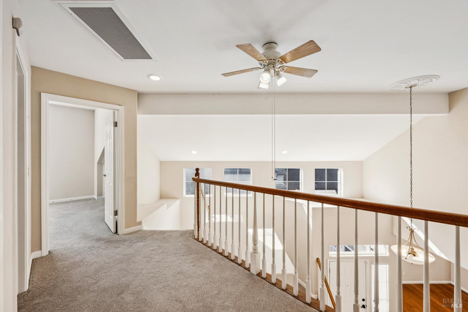 1889 Falcon Ridge Dr