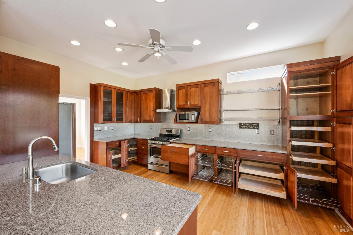 1889 Falcon Ridge Dr