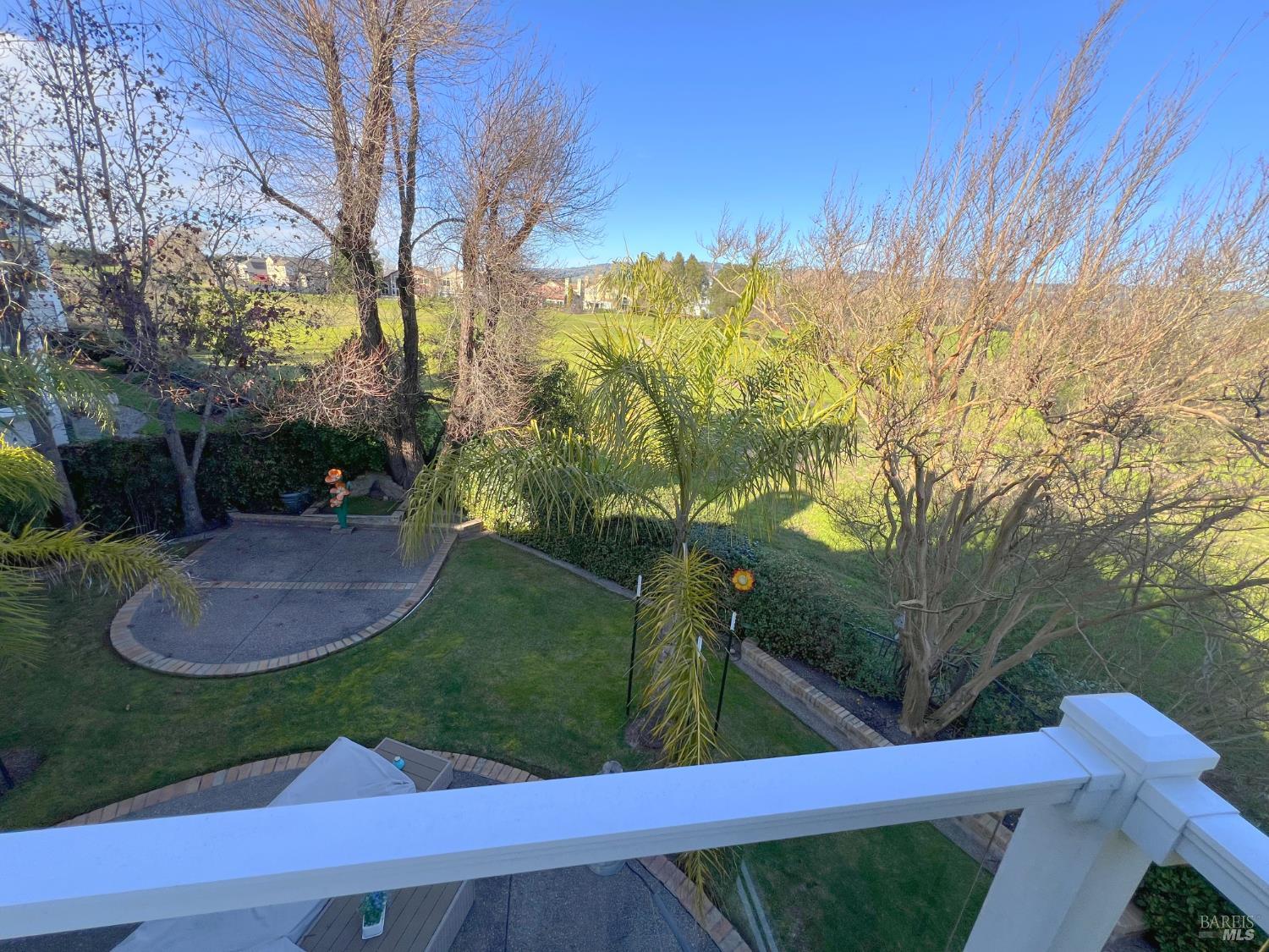 35 Princeville Court