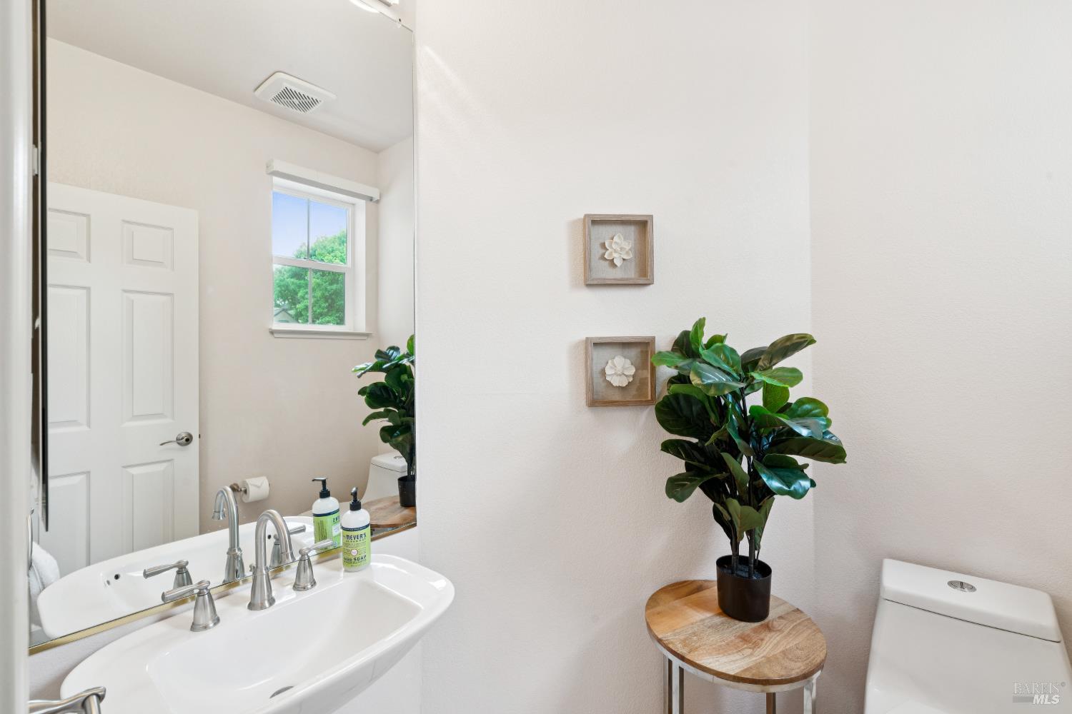 2147 Falcon Ridge Drive