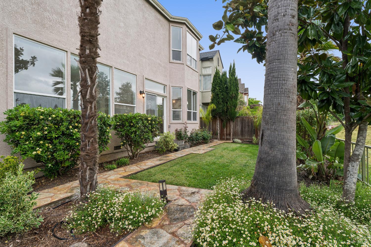 2147 Falcon Ridge Drive