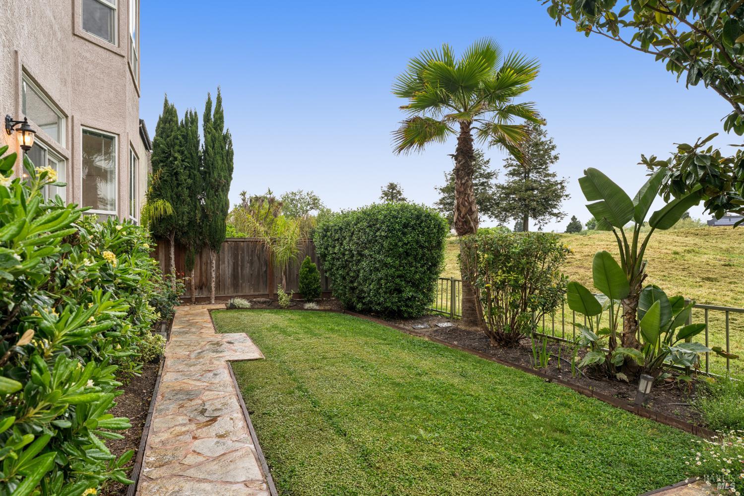 2147 Falcon Ridge Drive