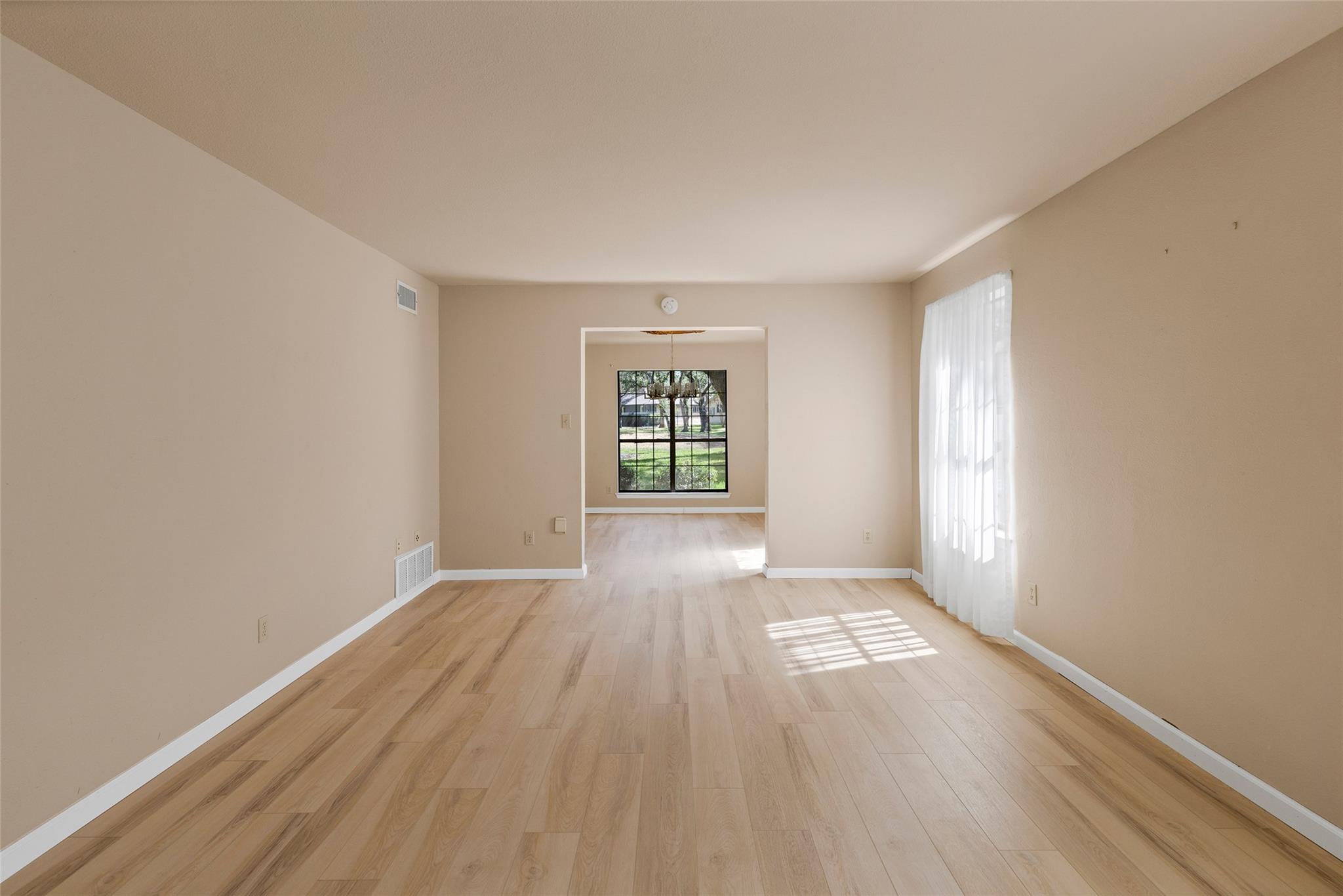 9006 BALCONES CLUB DR