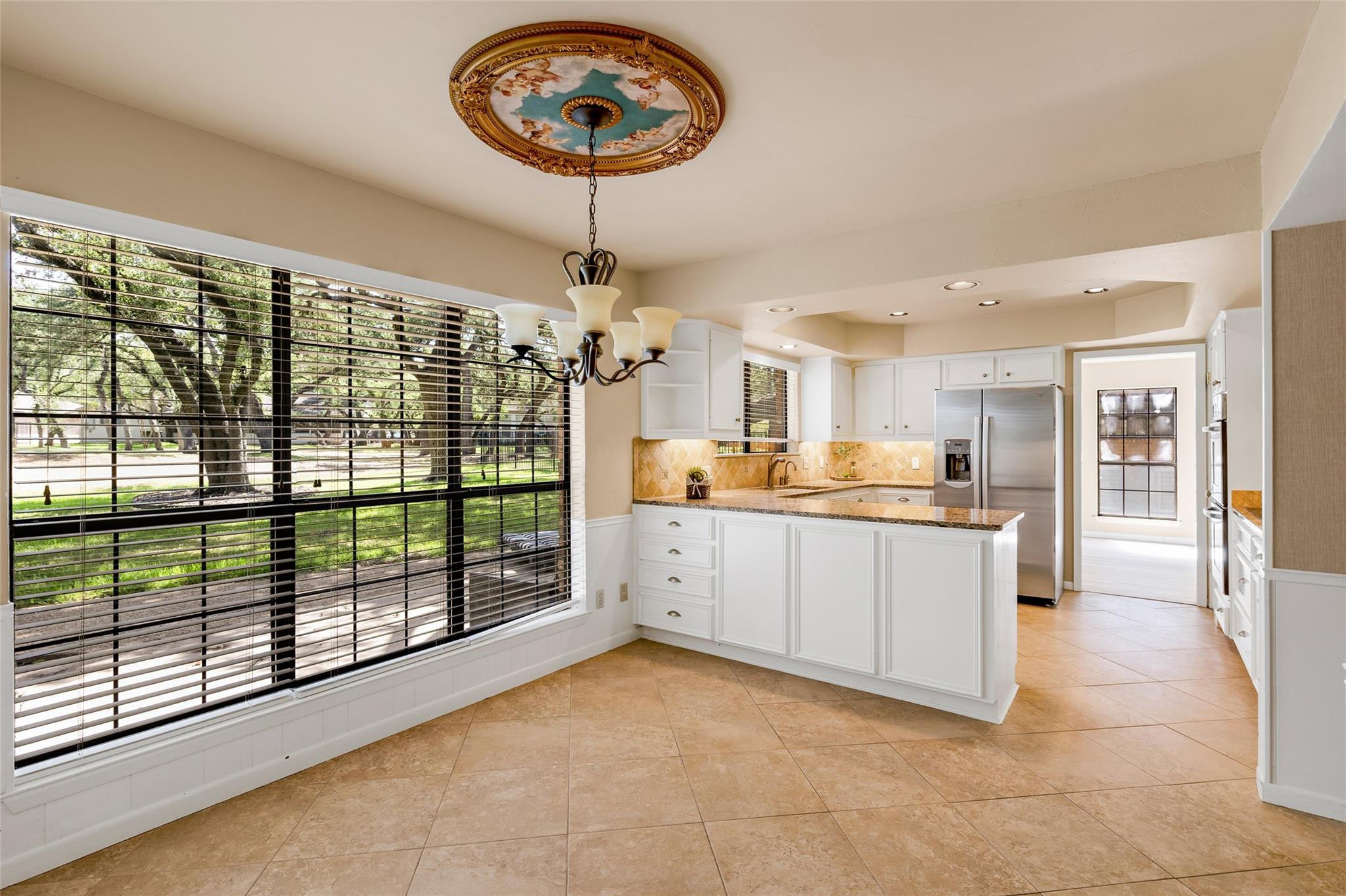 9006 BALCONES CLUB DR