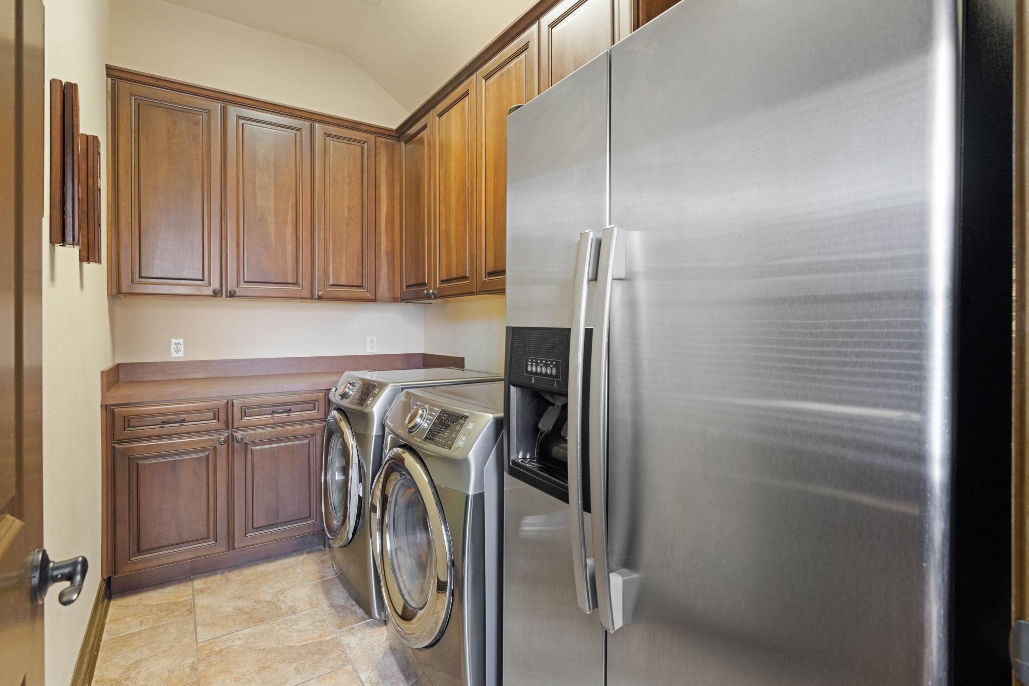 104 DESERT FOREST CT