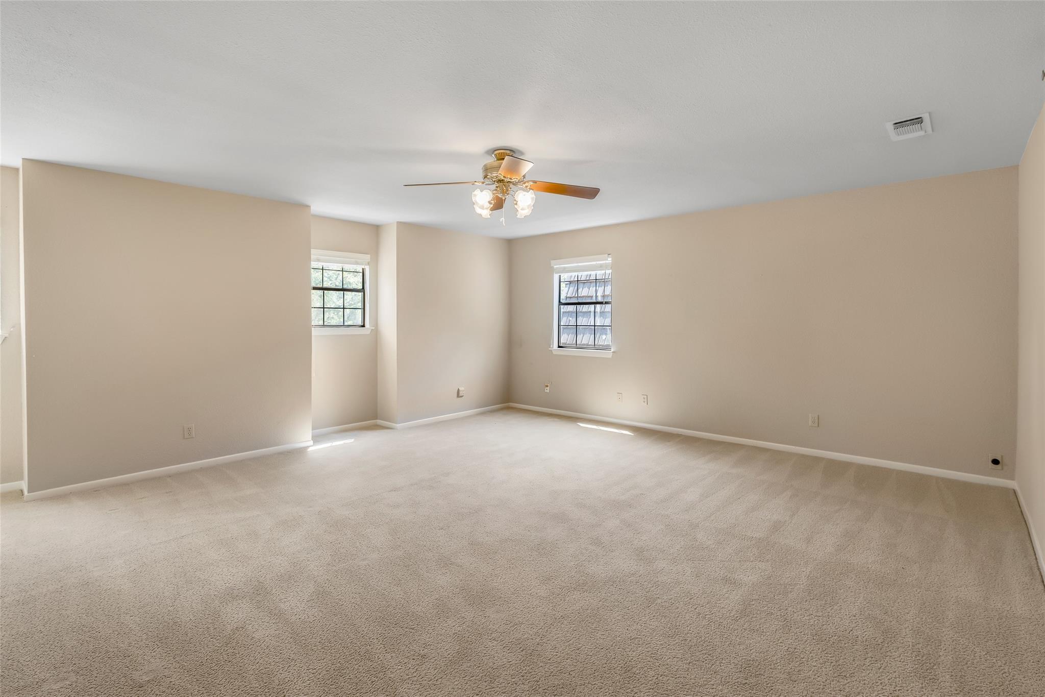 9006 BALCONES CLUB DR
