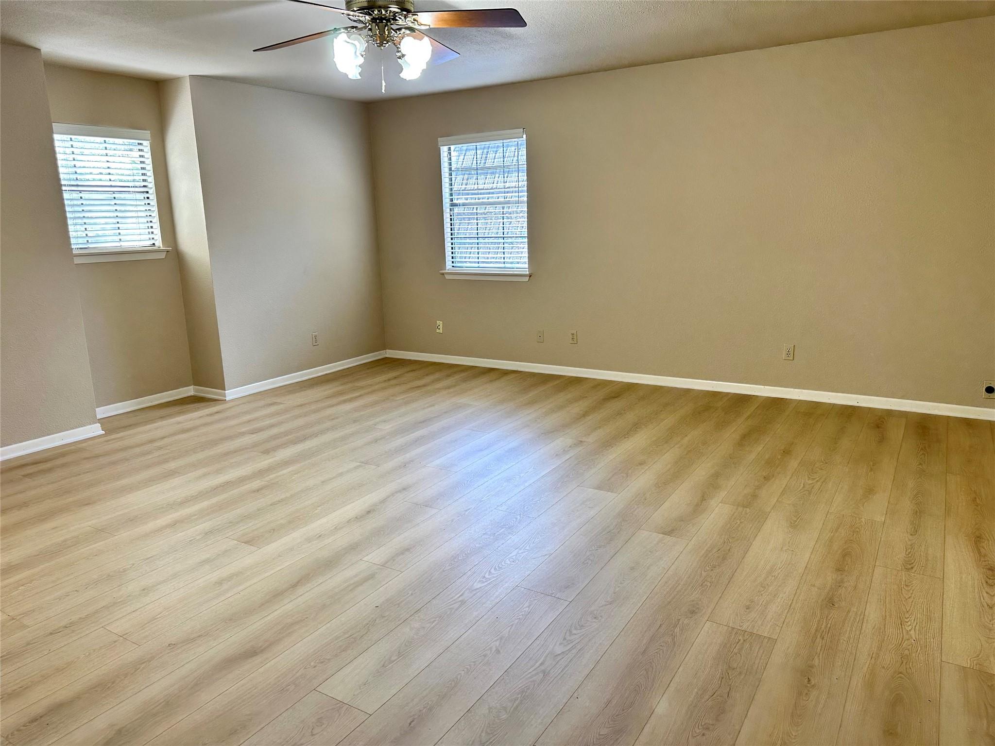 9006 BALCONES CLUB DR