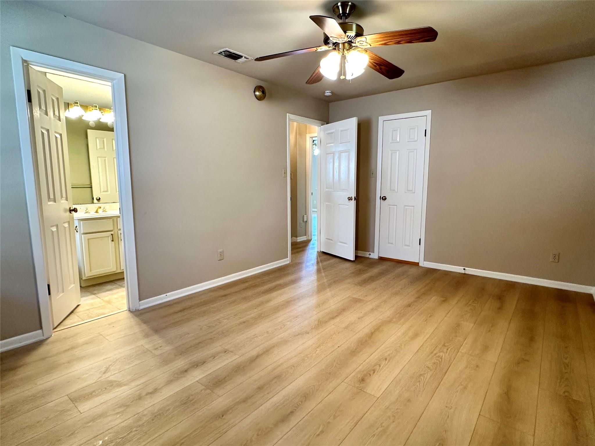 9006 BALCONES CLUB DR