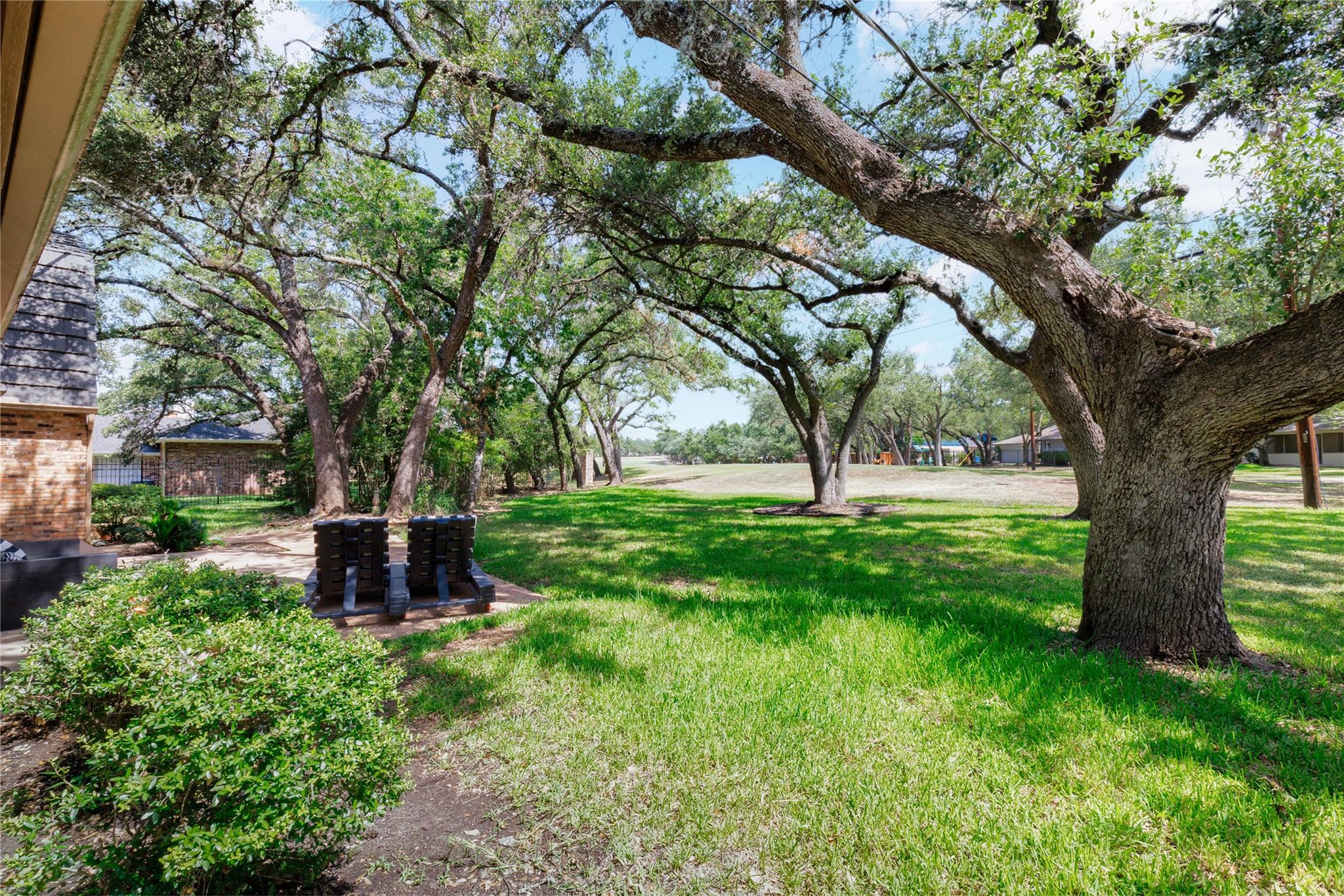 9006 BALCONES CLUB DR