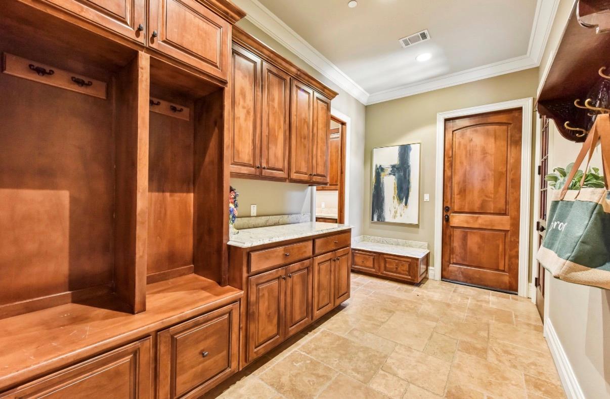 259 Chimney Cove DR