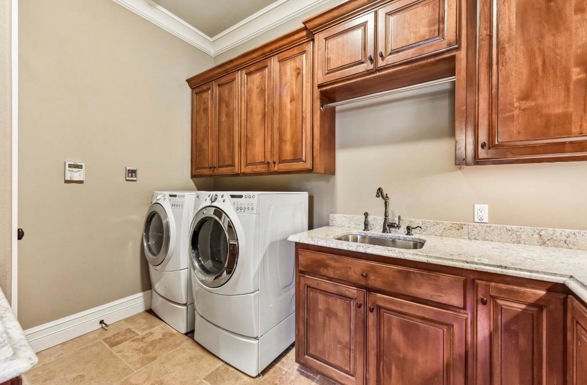 259 Chimney Cove DR