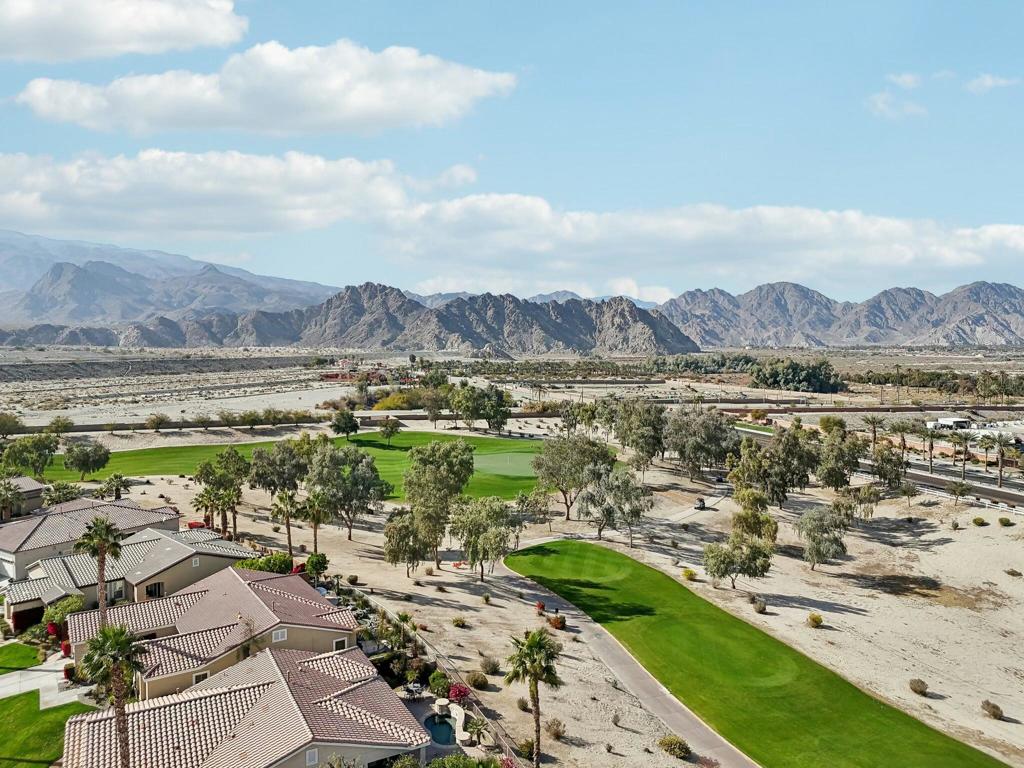 81158 Barrel Cactus Road
