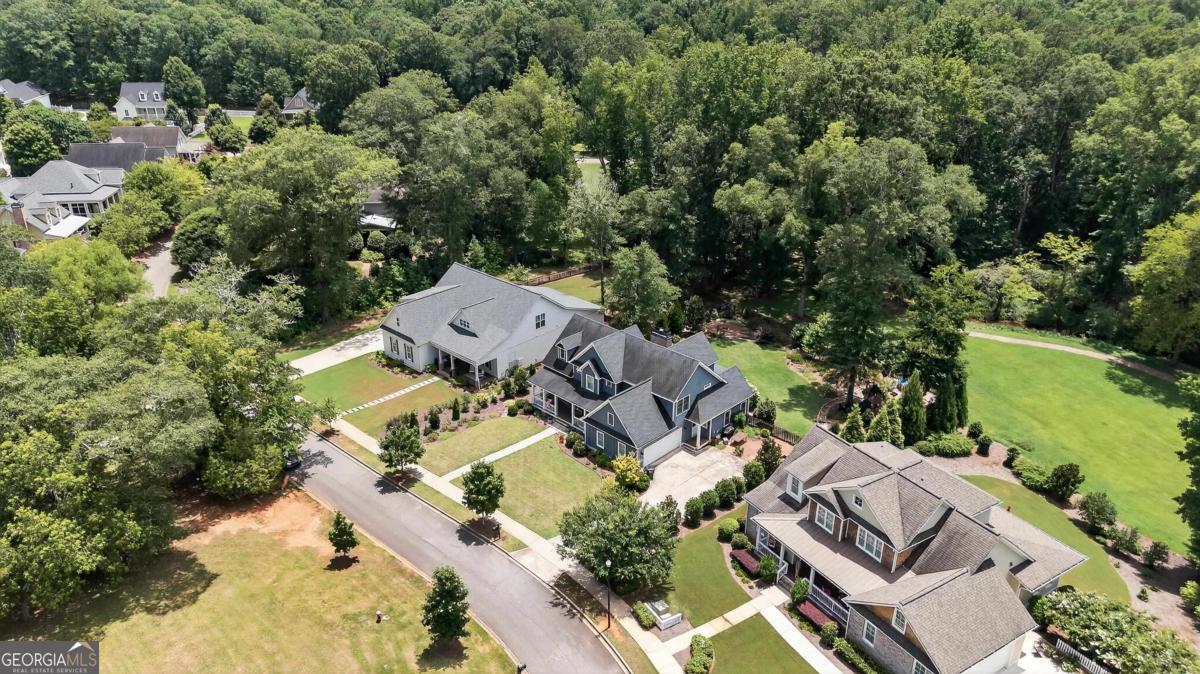 548 Village Road