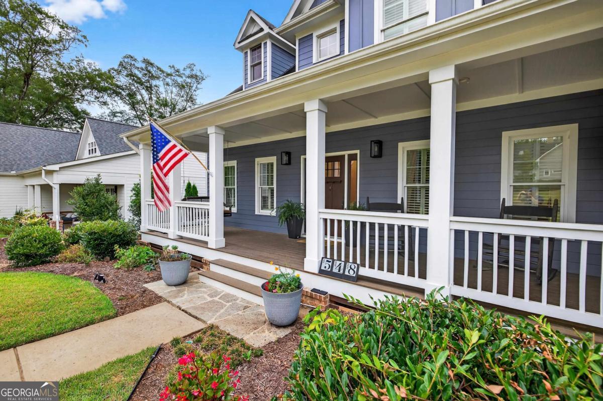 548 Village Road