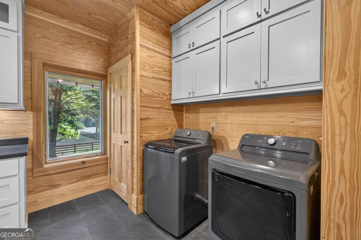 5231 Sandy Creek Road
