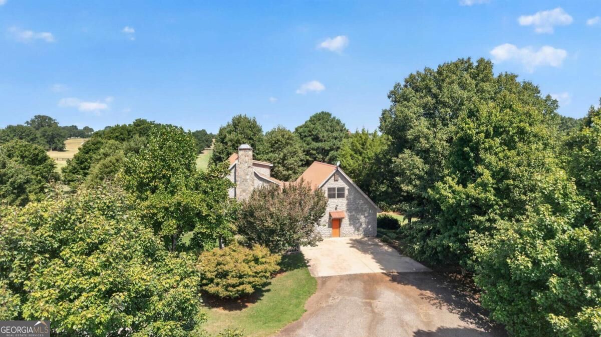 5231 Sandy Creek Road