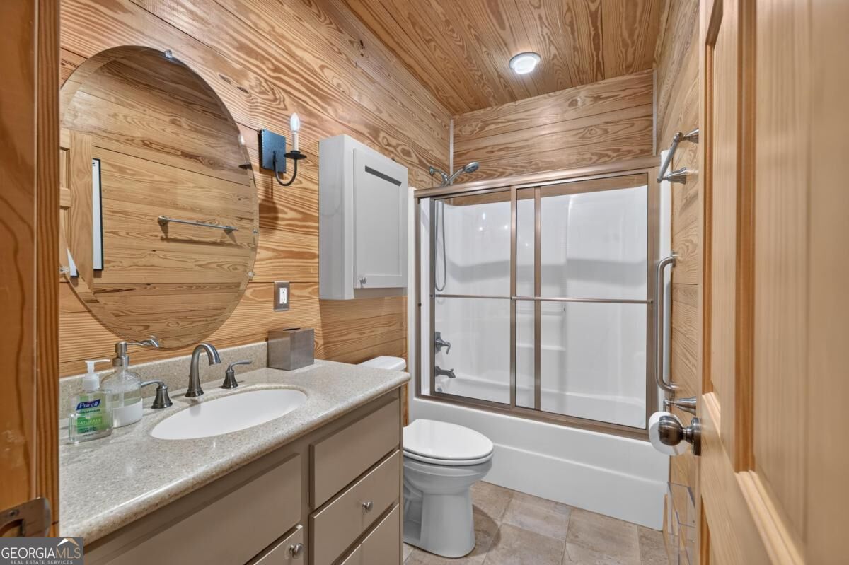 5231 Sandy Creek Road