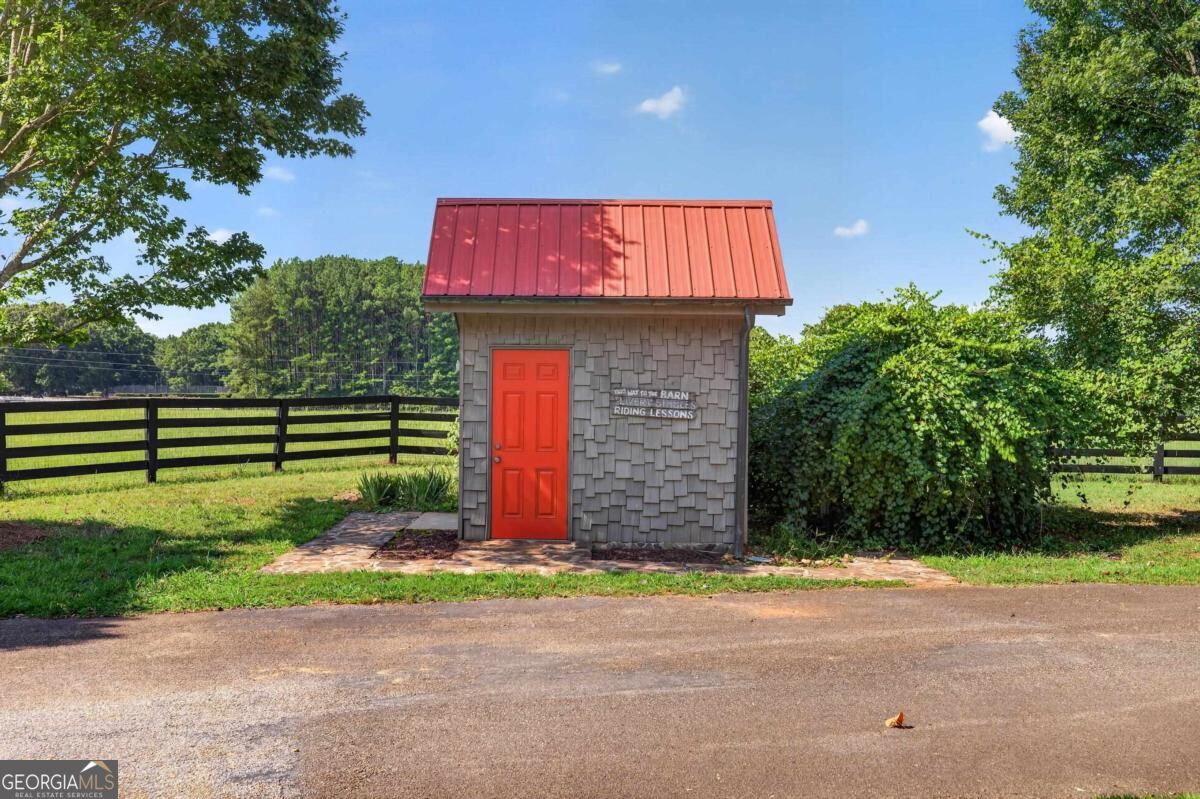 5231 Sandy Creek Road
