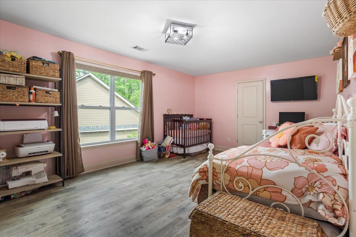 1030 MIRA VISTA COVE