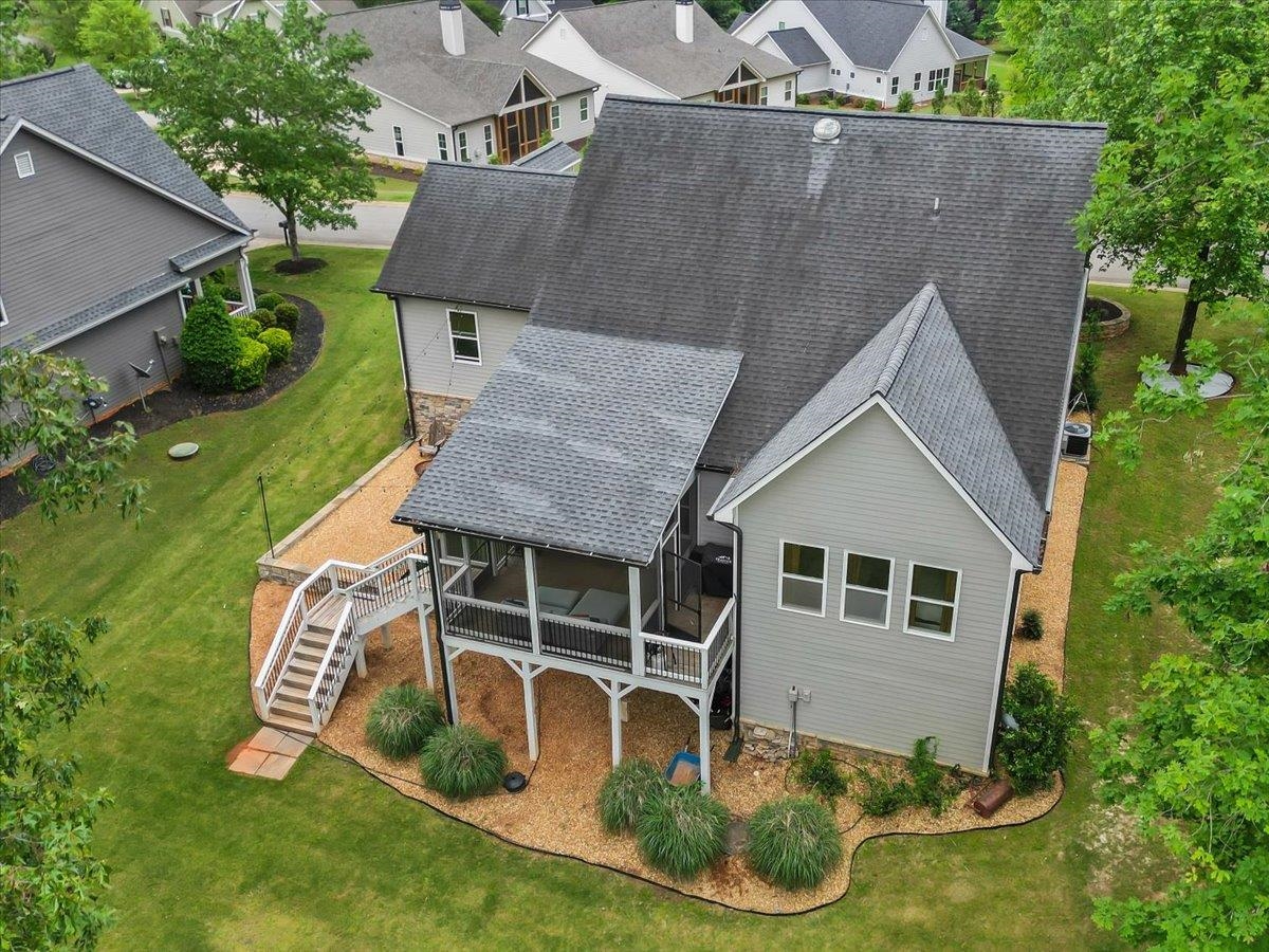 1030 MIRA VISTA COVE