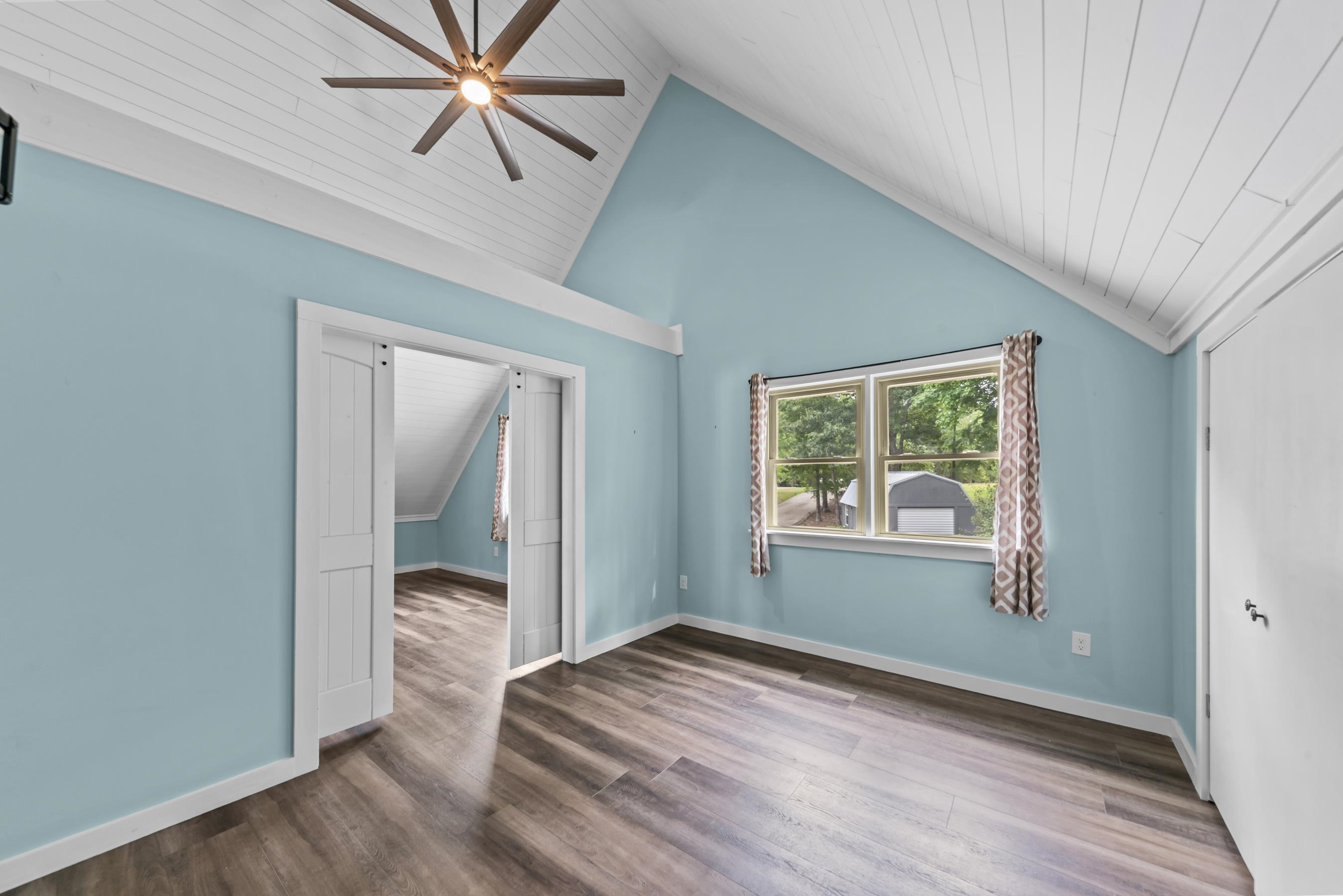 188 HICKORY POINT DRIVE