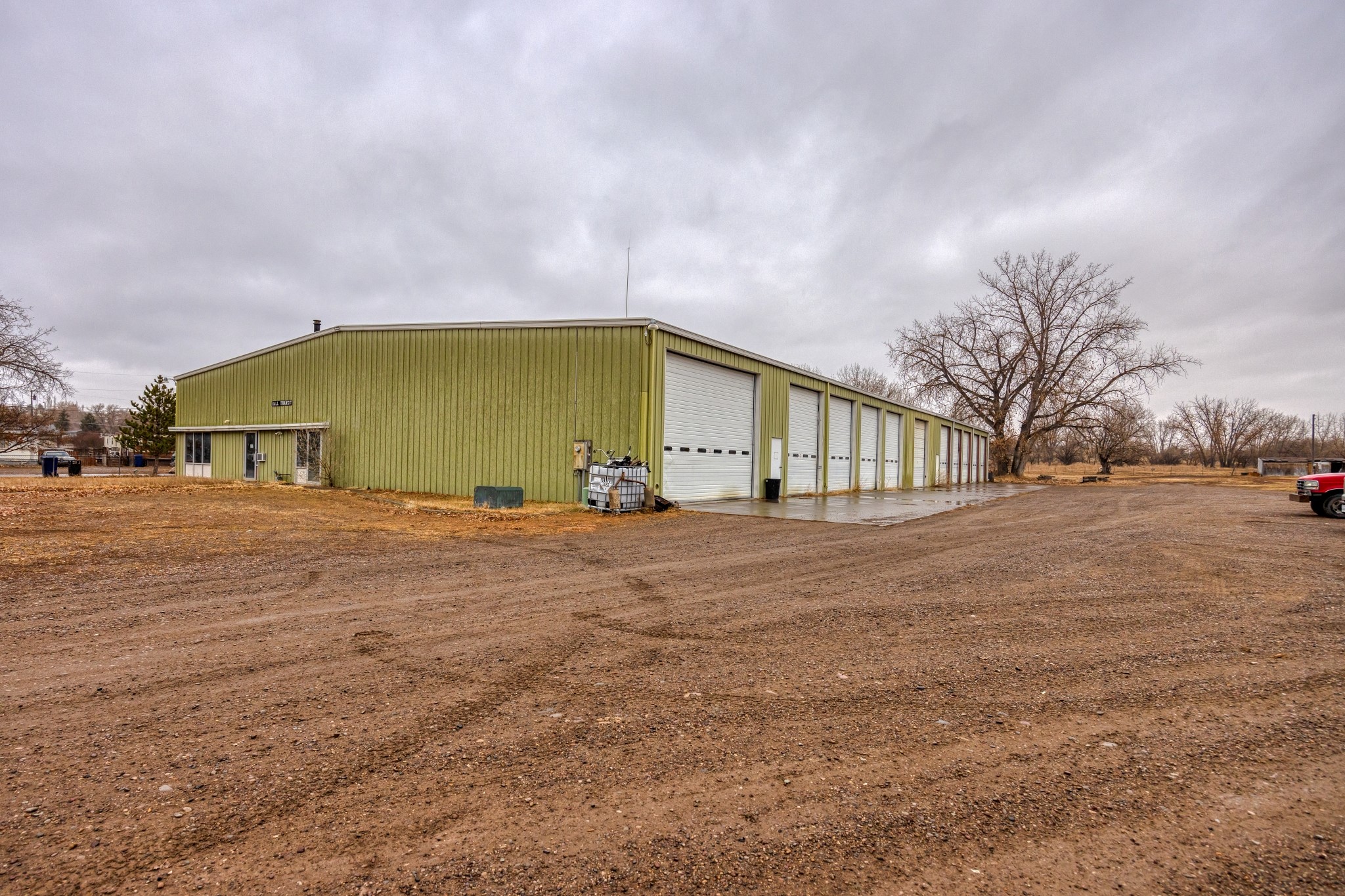 2625 Upper River Road