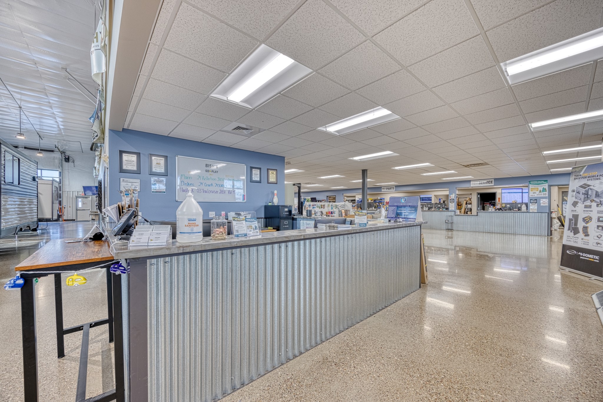 3928 Tri Hill Frontage Rd