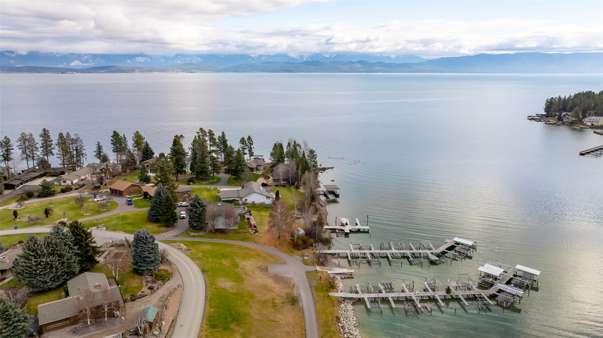 205 Lakeshore Drive