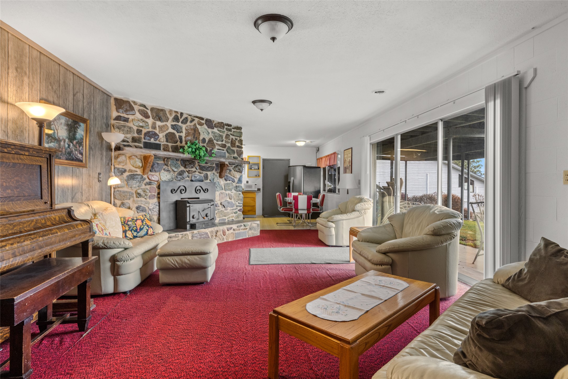205 Lakeshore Drive