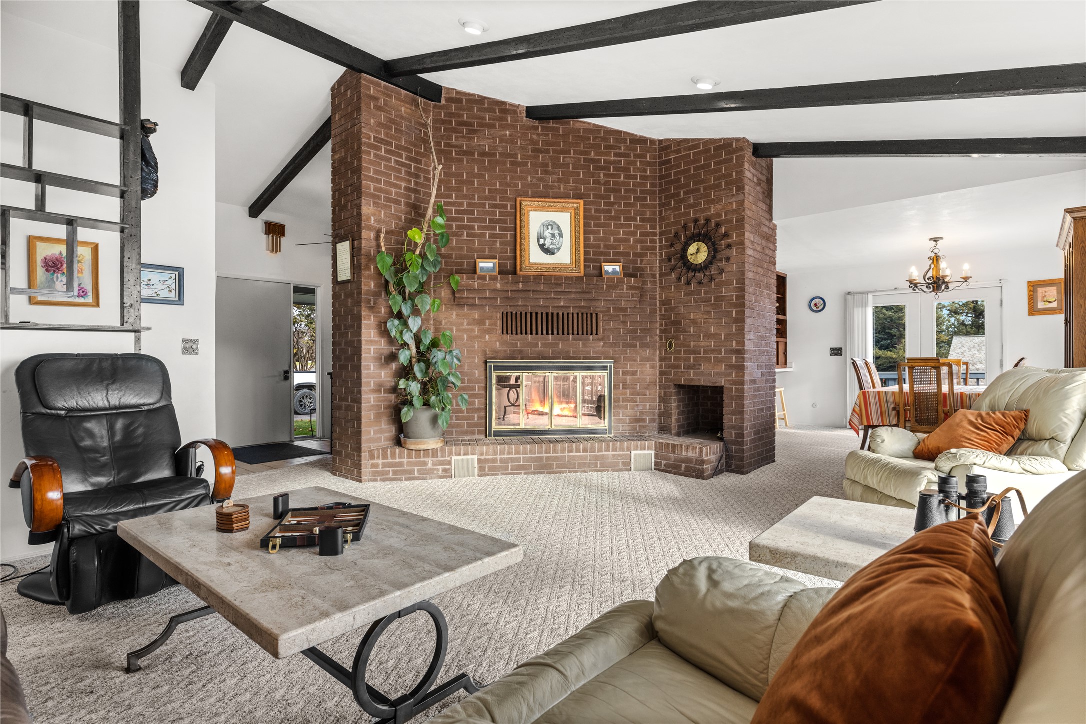 205 Lakeshore Drive