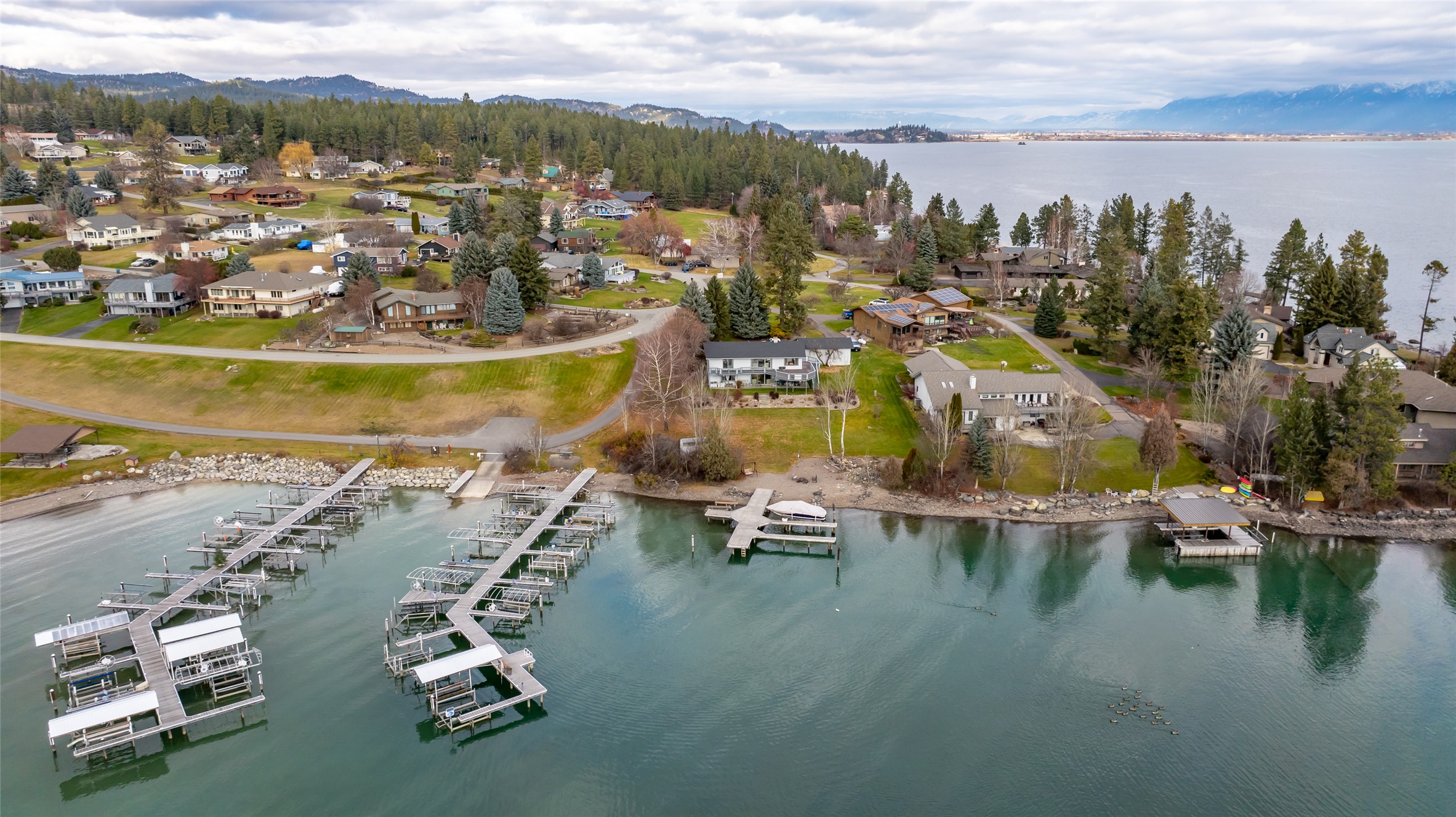 205 Lakeshore Drive