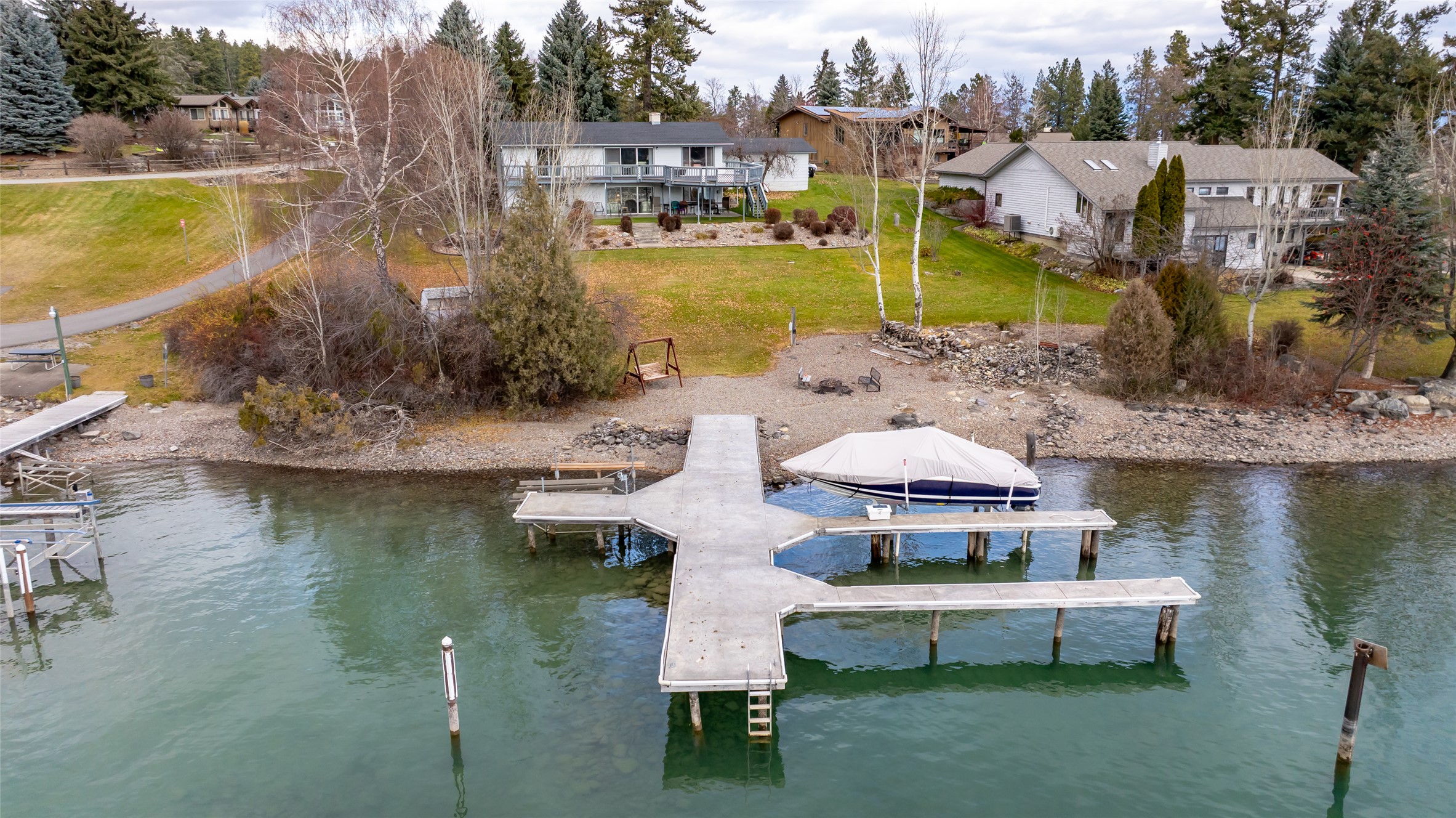 205 Lakeshore Drive