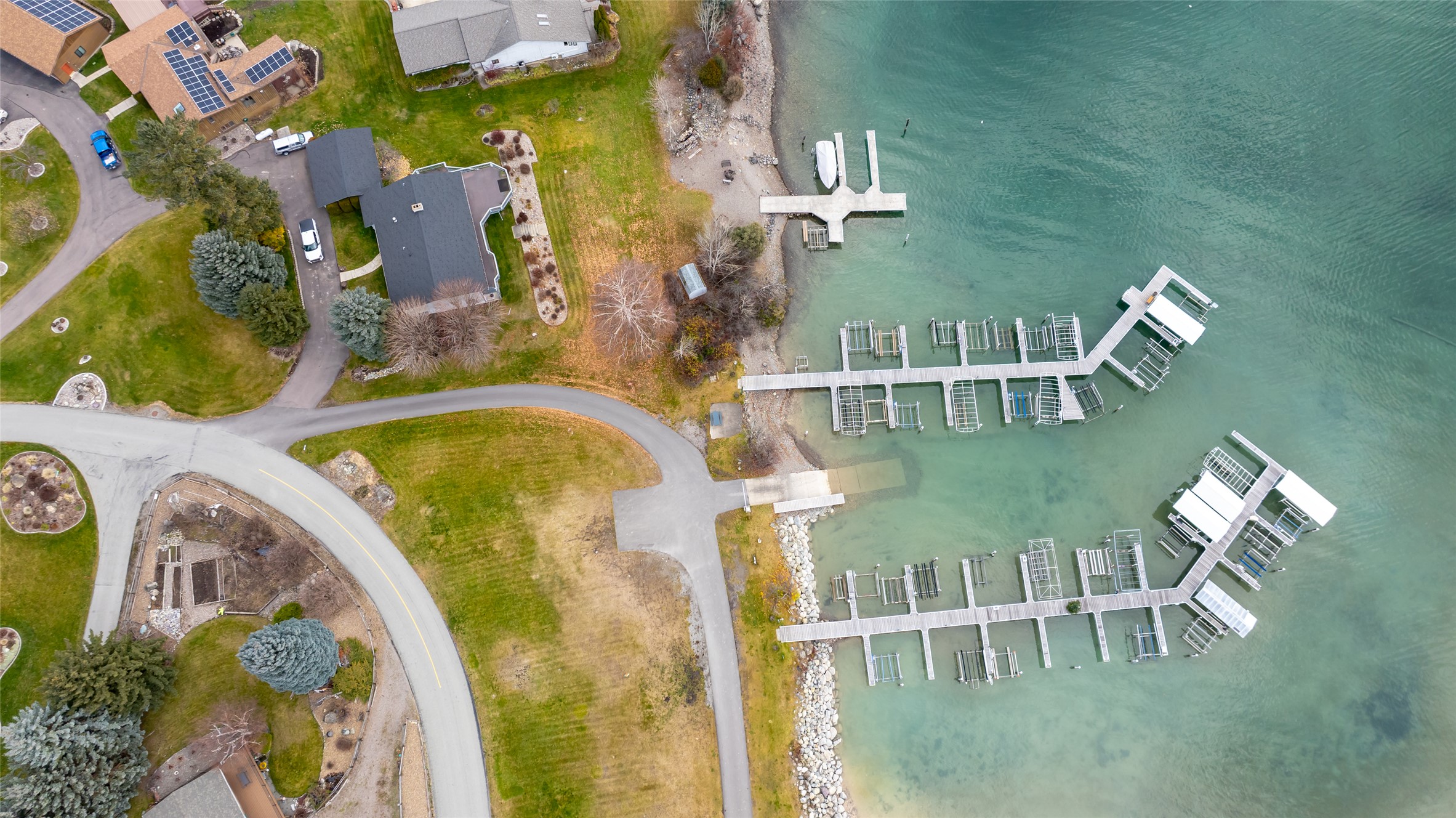 205 Lakeshore Drive