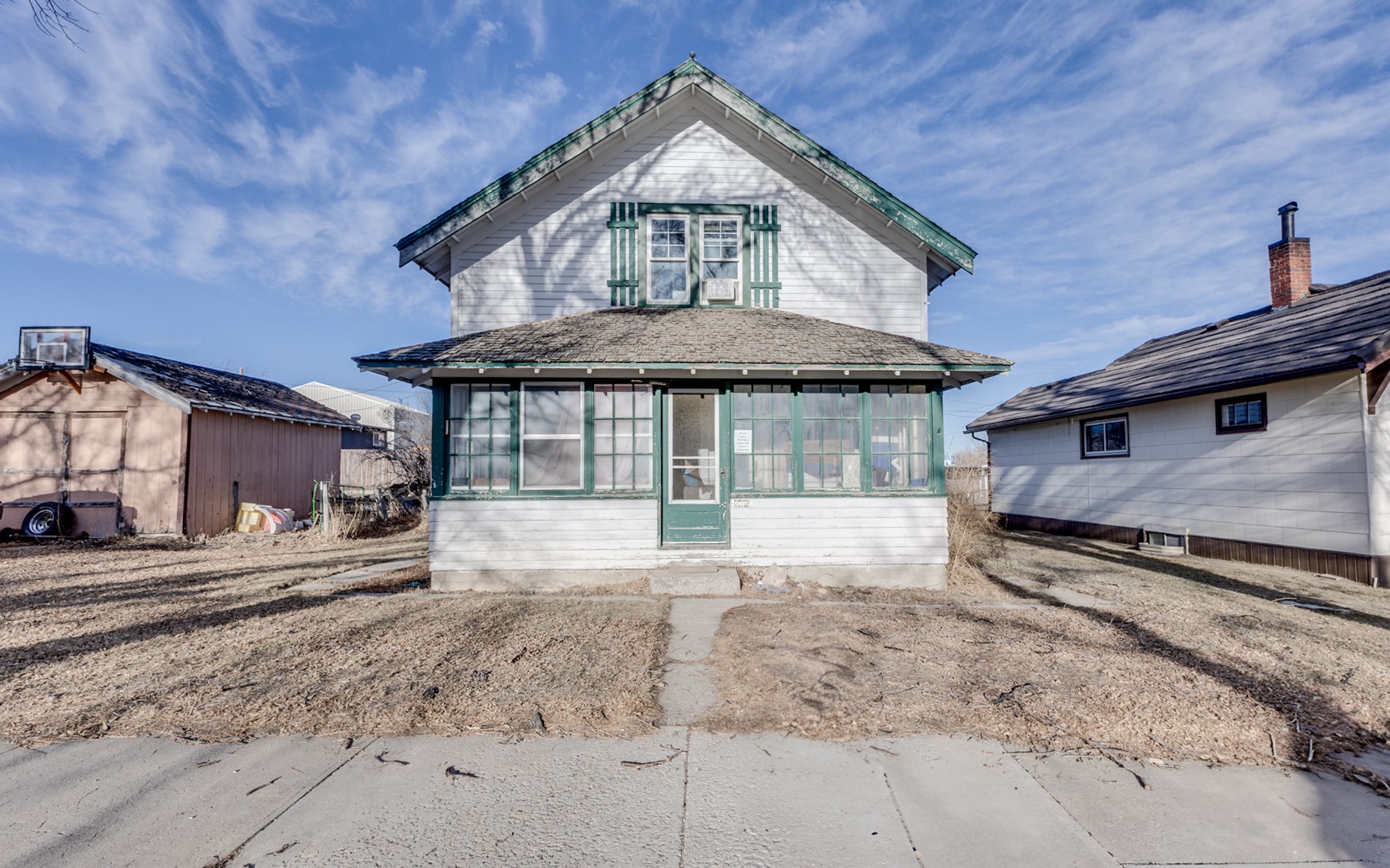 214 A Avenue NW